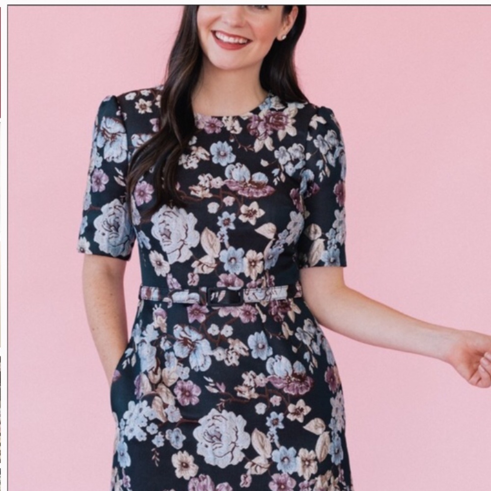 NWT Gal Meets Glam Jacquard Tapestry Dress